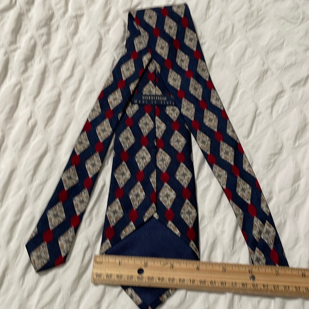 Blue white and red Nordstrom tie